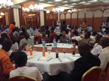 Le Gouvernement du Niger a offert un d&icirc;ner gala de bienvenu aux participants